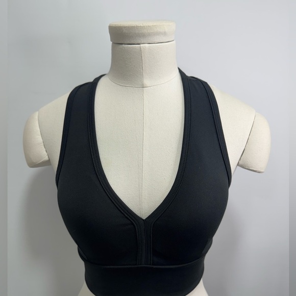 Fitness Bra - Brazilian Sport Bra size Medium Black - Picture 1 of 7